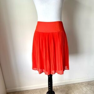 LOFT Lightweight Pleated Chiffon Skirt—SZ. 8